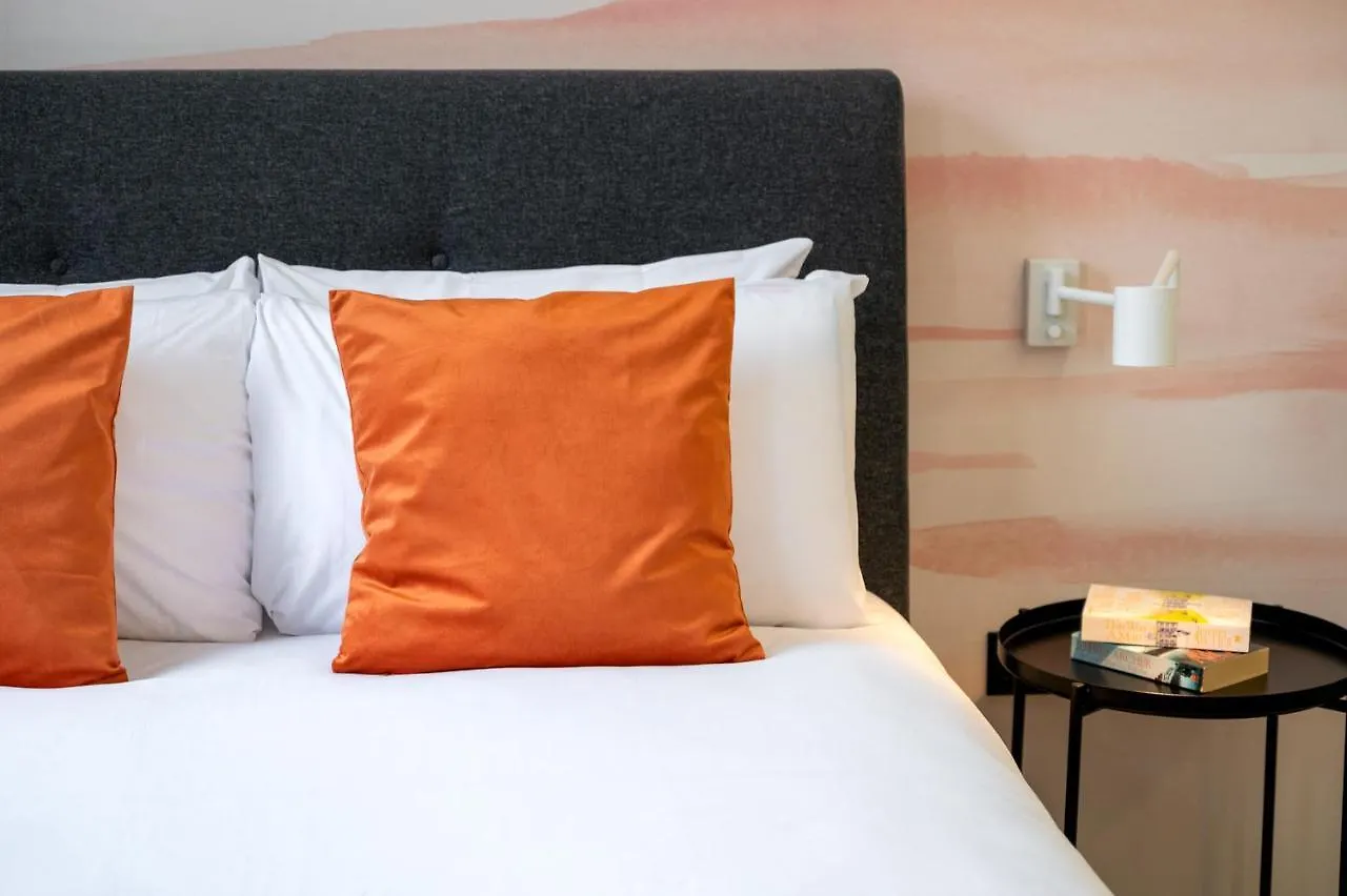 Apartament D8 House Londyn