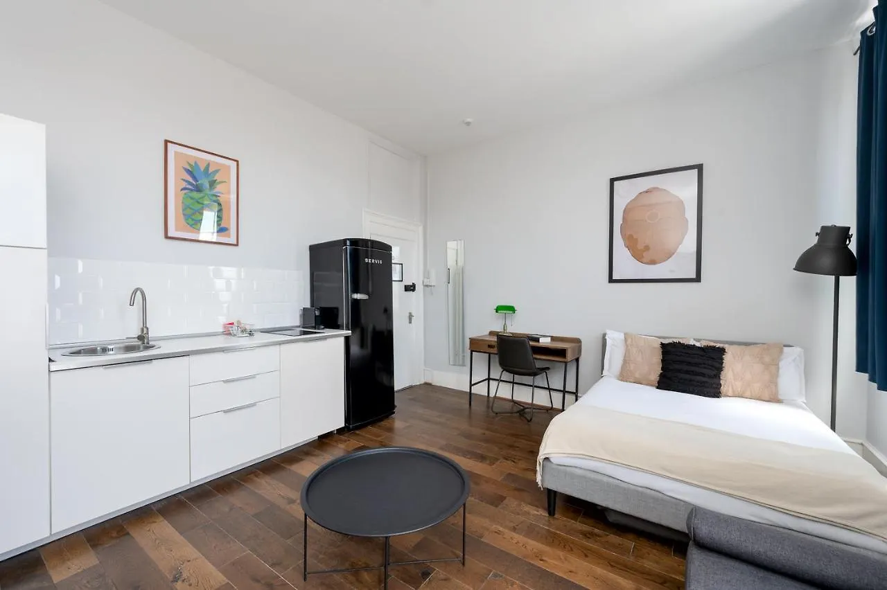 Apartament D8 House Londyn
