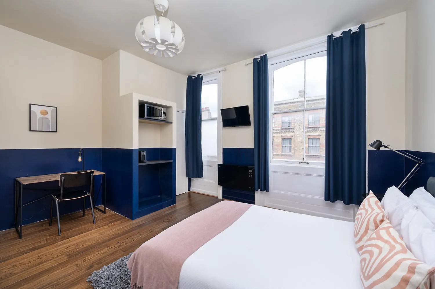 Apartament D8 House Londyn